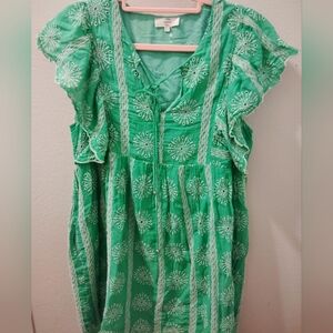 🦋Entro Green Floral Embroidered Blouse